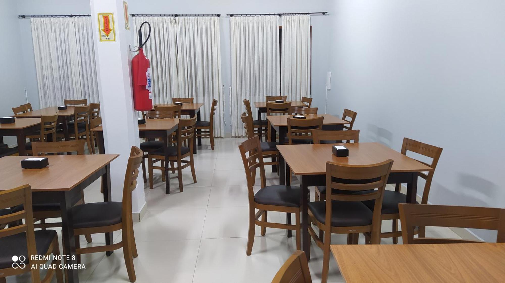 Hotel Mattes Джойнвил Екстериор снимка