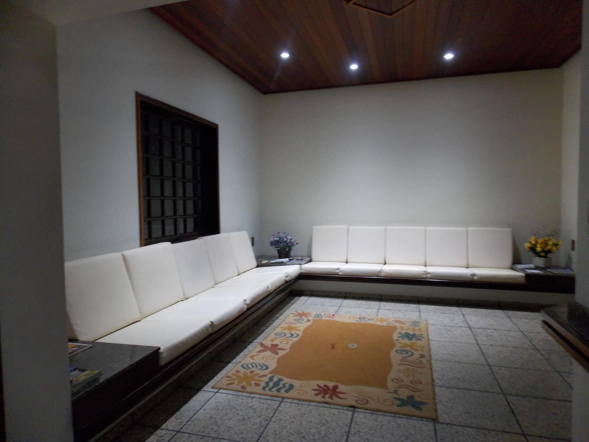 Hotel Mattes Джойнвил Екстериор снимка